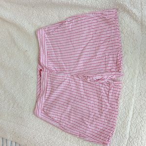 Izod women's golf shorts